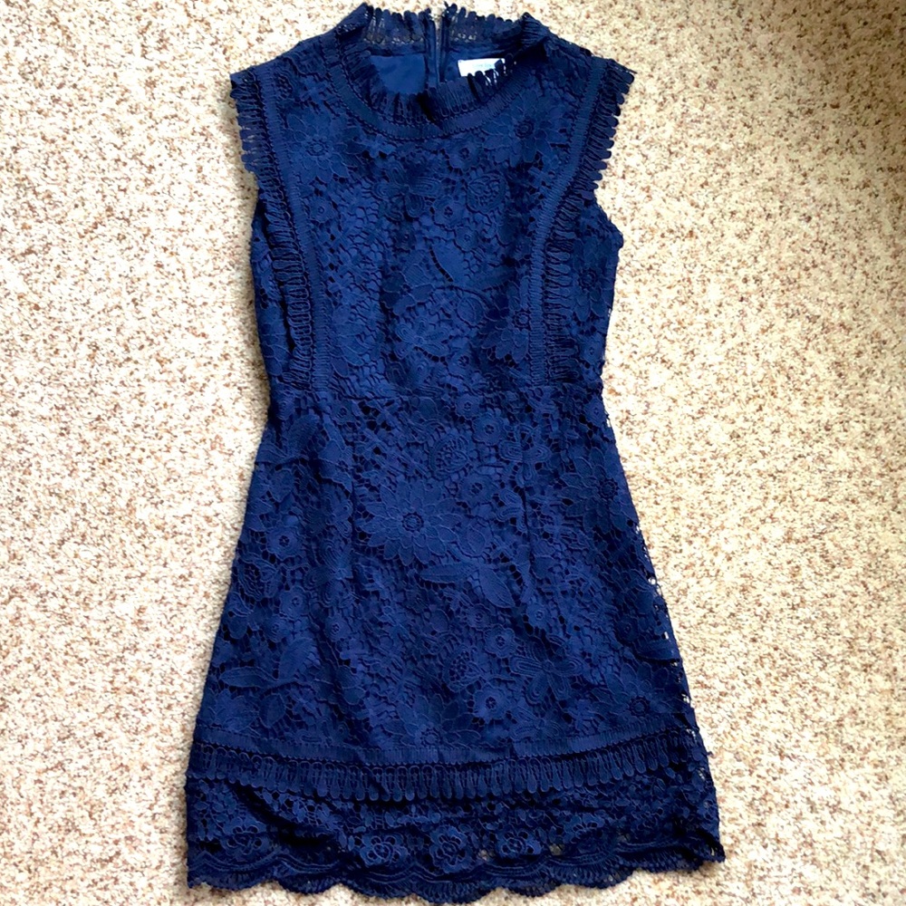 Navy blue party/wedding dress - size small